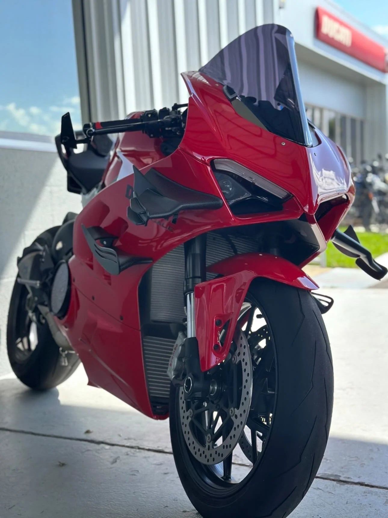 v4evo | Carbon SuperLeggera Replica Wings | DUCATI Panigale V4 (22-24)