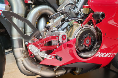 CNC Racing | Adjustable Rearsets (Pramac Racing limited Edition) "Carbon" | Ducati Panigale V4/S/R (18-23)