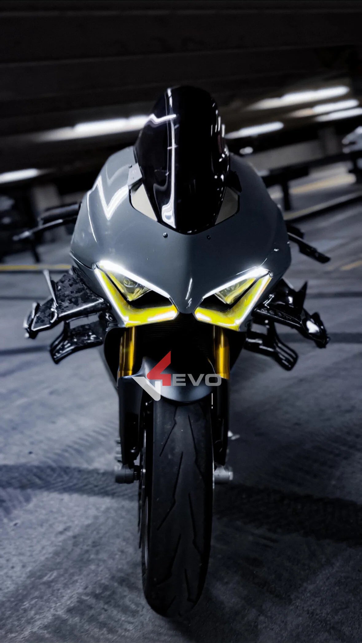 v4evo | Carbon SuperLeggera Replica Wings | DUCATI Panigale V4 (18-21)